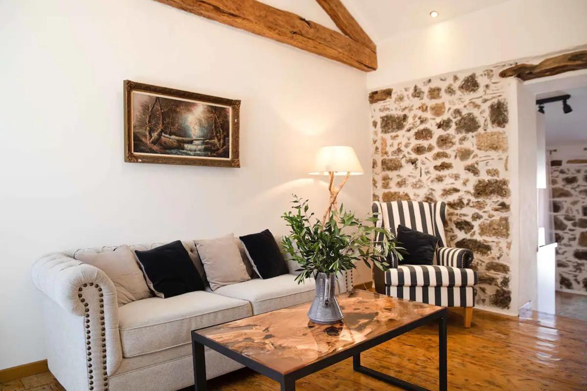 Alia House Holiday home *
